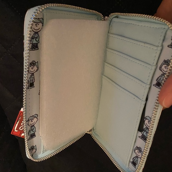Loungefly Peanuts mini backpack & wallet. - Picture 3 of 10